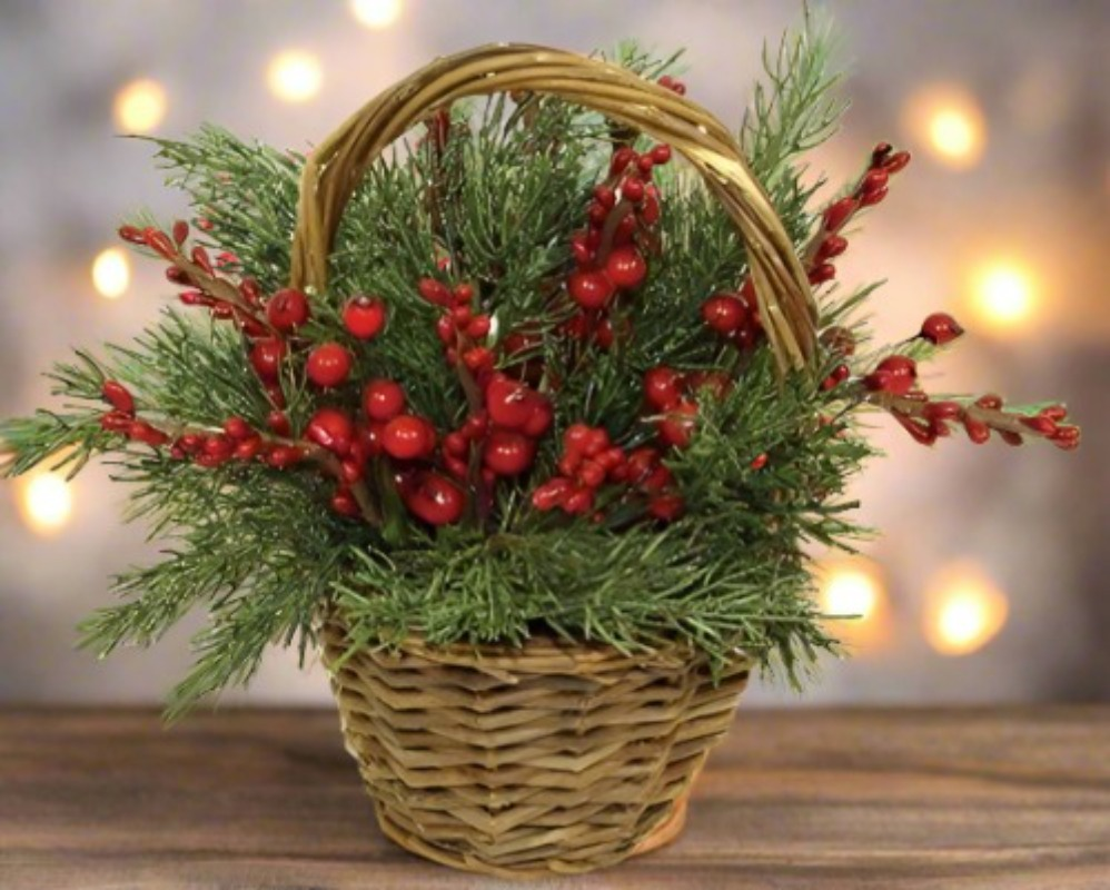 Primitive Christmas 9&quot; Red Berry and Pine Greens Basket - The Primitive Pineapple Collection