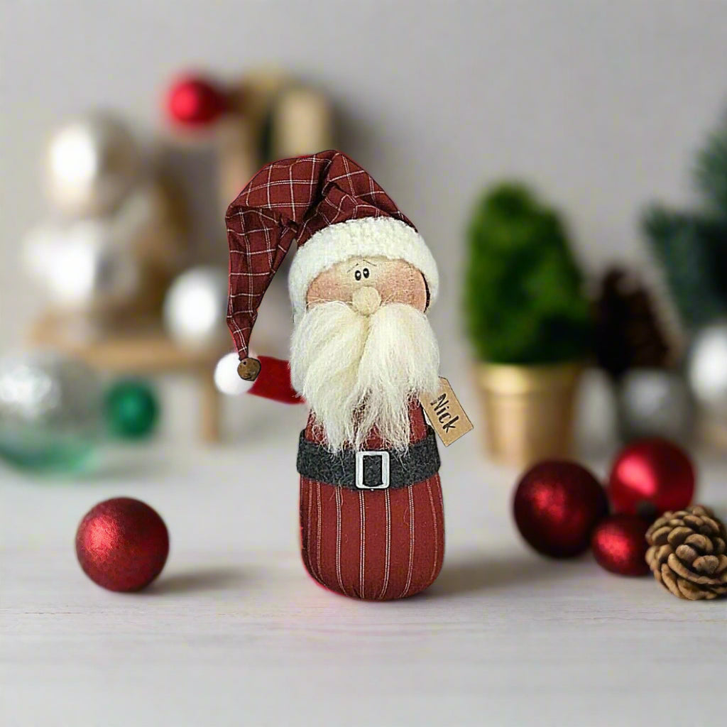 Honey and Me Christmas Nick the Whimsy Santa C20374 - The Primitive Pineapple Collection